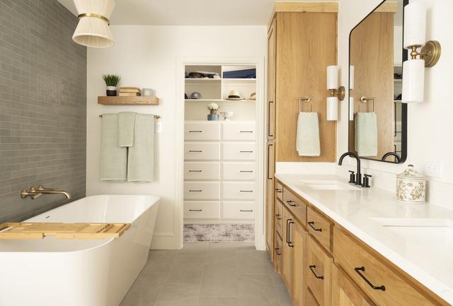 Bathroom Remodel in Dallas, TX, finished remodel photo 6