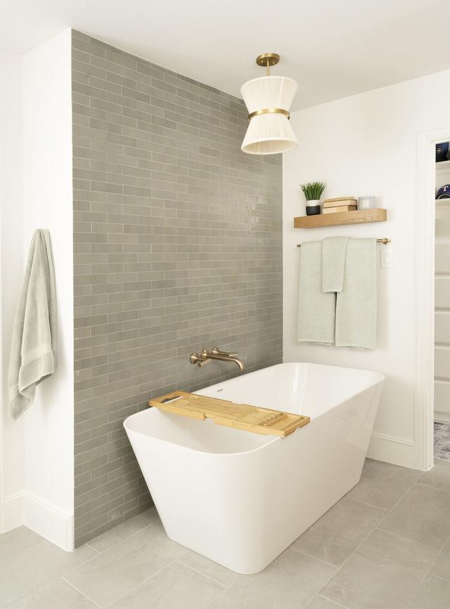 Bathroom Remodel in Dallas, TX, finished remodel photo 1